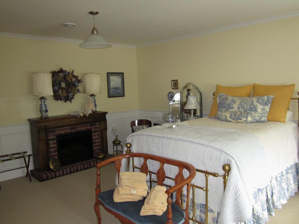 Casa Breeze B&B Saint Stephen Habitación foto